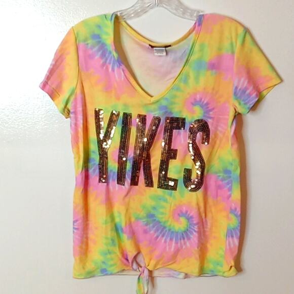 Grumpy and Gorgeous  Yikes tie dye v-neck tie bottom t-shirt. Medium - Picture 1 of 7